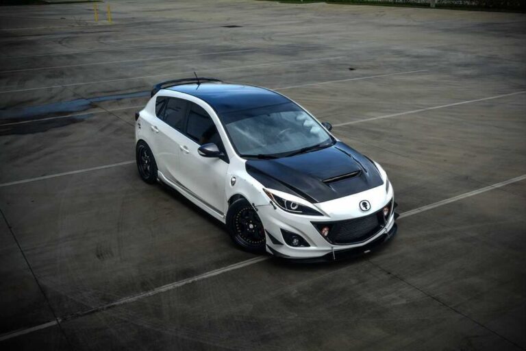 Whitezilla mazdaspeed3